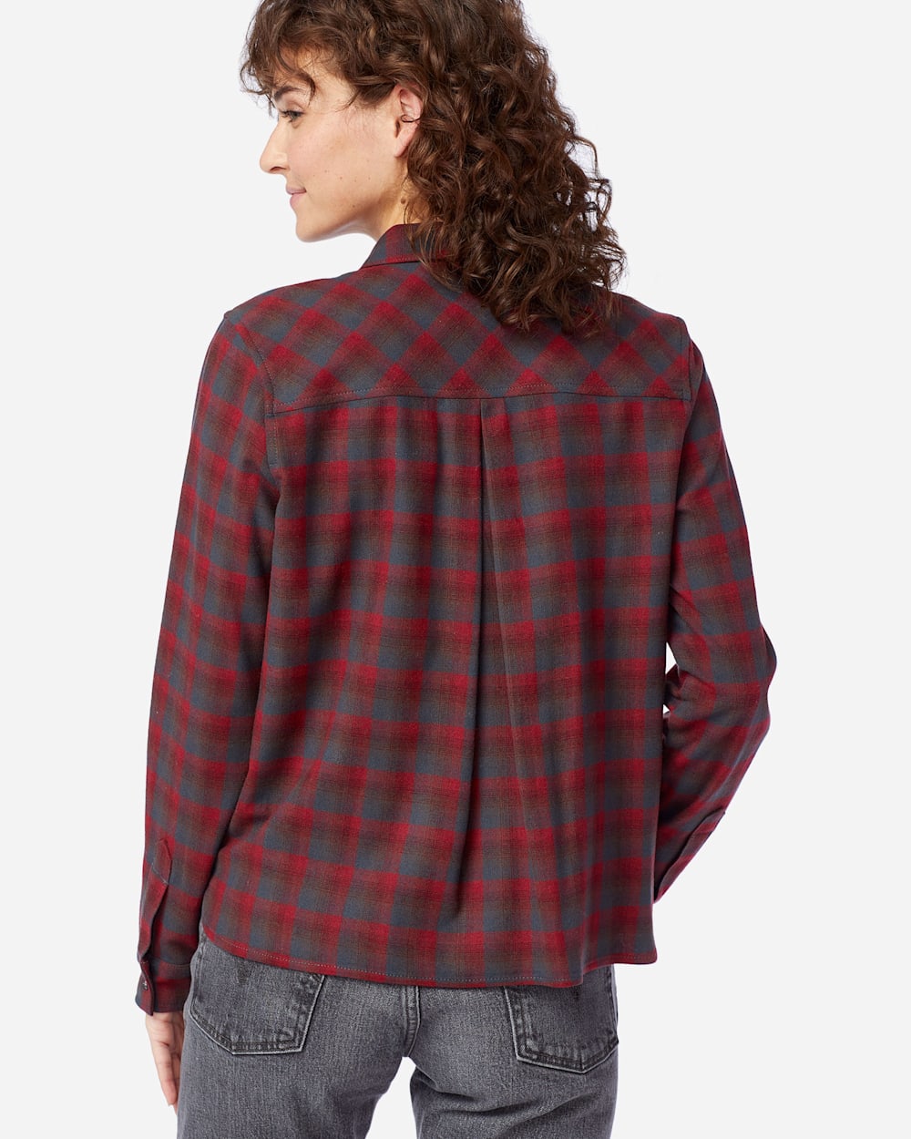 ALTERNATE VIEW OF WOMEN'S ULTRALUXE MERINO PIPER SHIRT IN RED/GREY OMBRE image number 3