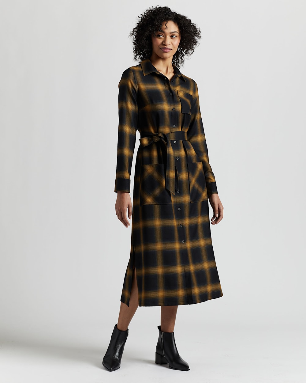 WOMEN'S WOOL MIDI SHIRT DRESS IN BLACK/GOLD OMBRE image number 1
