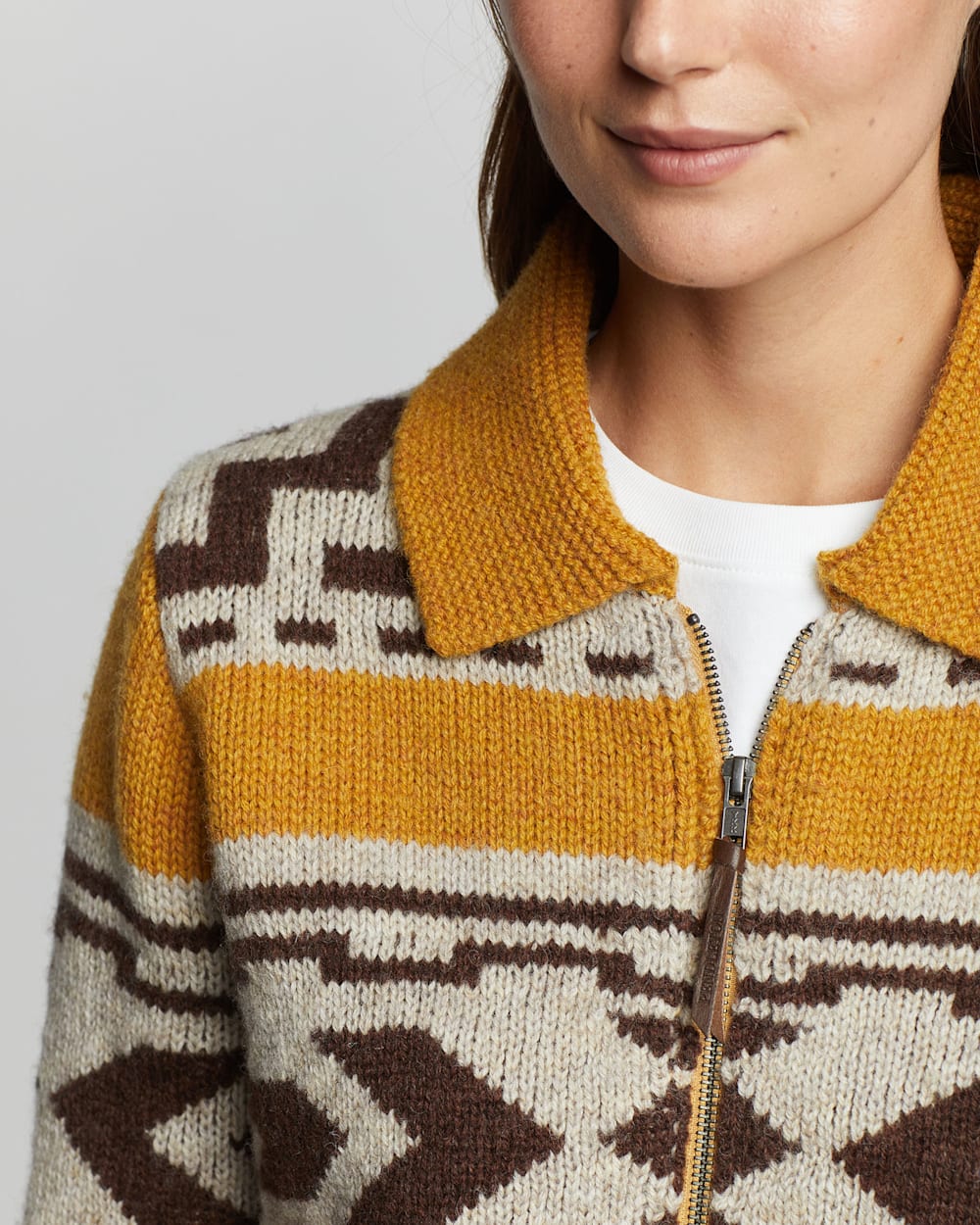 WOMEN'S GRAPHIC SHETLAND ZIP CARDIGAN