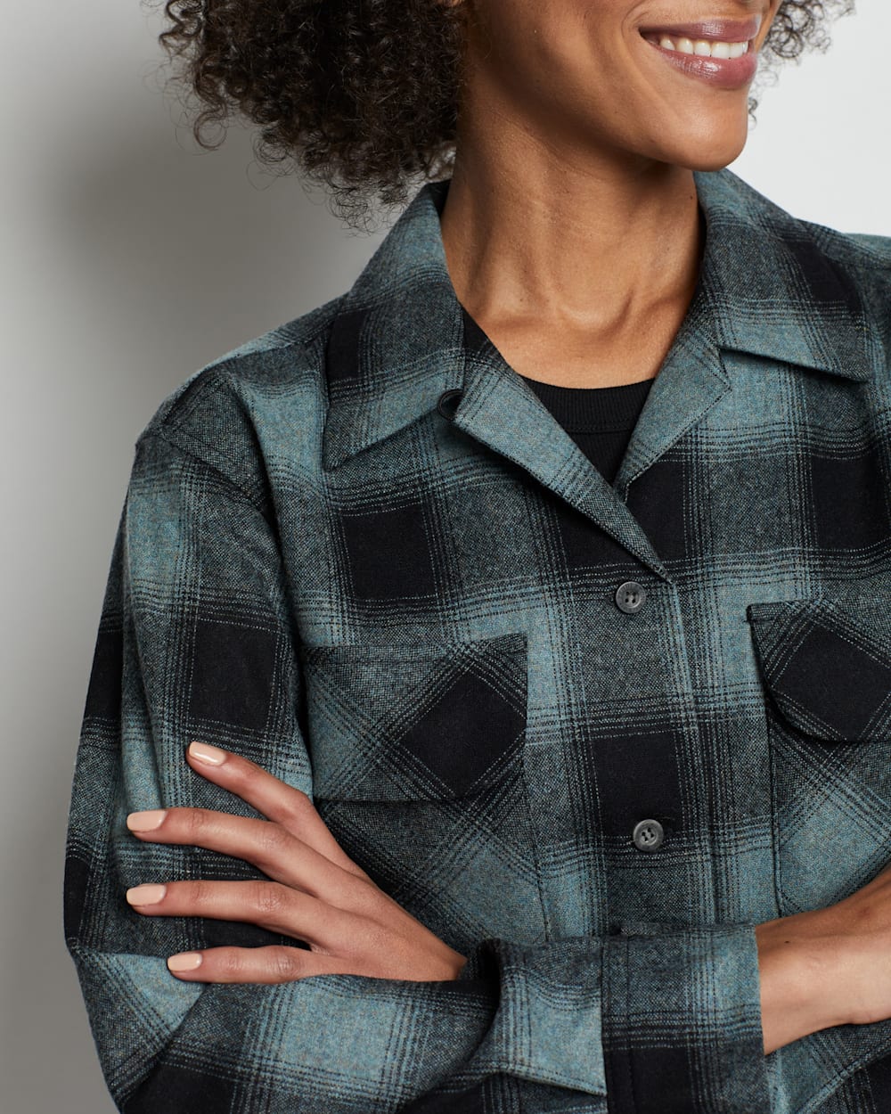 ALTERNATE VIEW OF WOMEN'S BOYFRIEND BOARD SHIRT IN SHALE MIX BUFFALO OMBRE image number 2