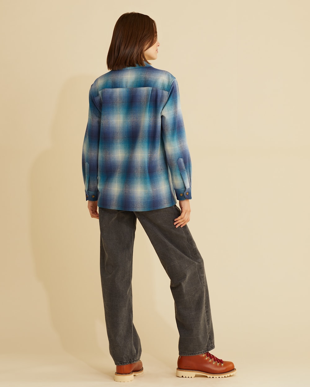 ALTERNATE VIEW OF WOMEN'S BOYFRIEND BOARD SHIRT IN BLUE OMBRE image number 3