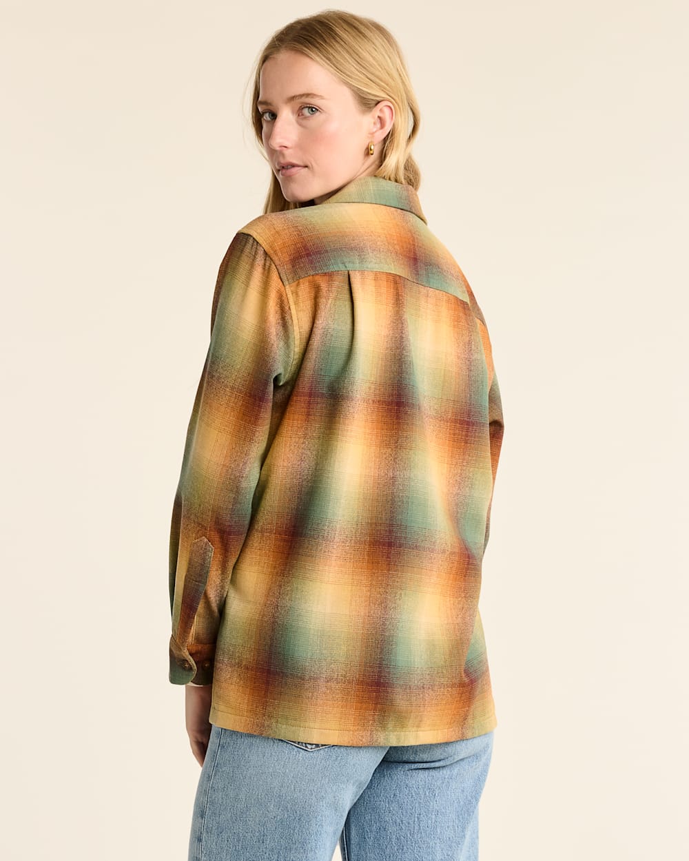 ALTERNATE VIEW OF WOMEN'S PLAID BOYFRIEND BOARD SHIRT IN GOLD/GREEN OMBRE image number 3