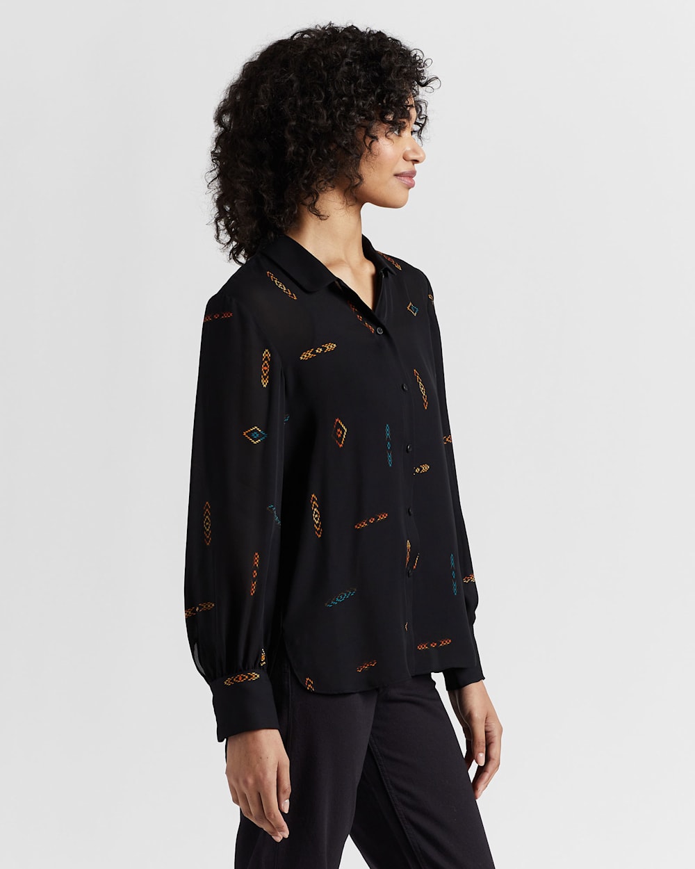シックシルク Siksilk 【 Logo T-Shirt Womens Women 】 レディース WOMEN'S TAYLOR LONG-SLEEVE SILK SHIRT