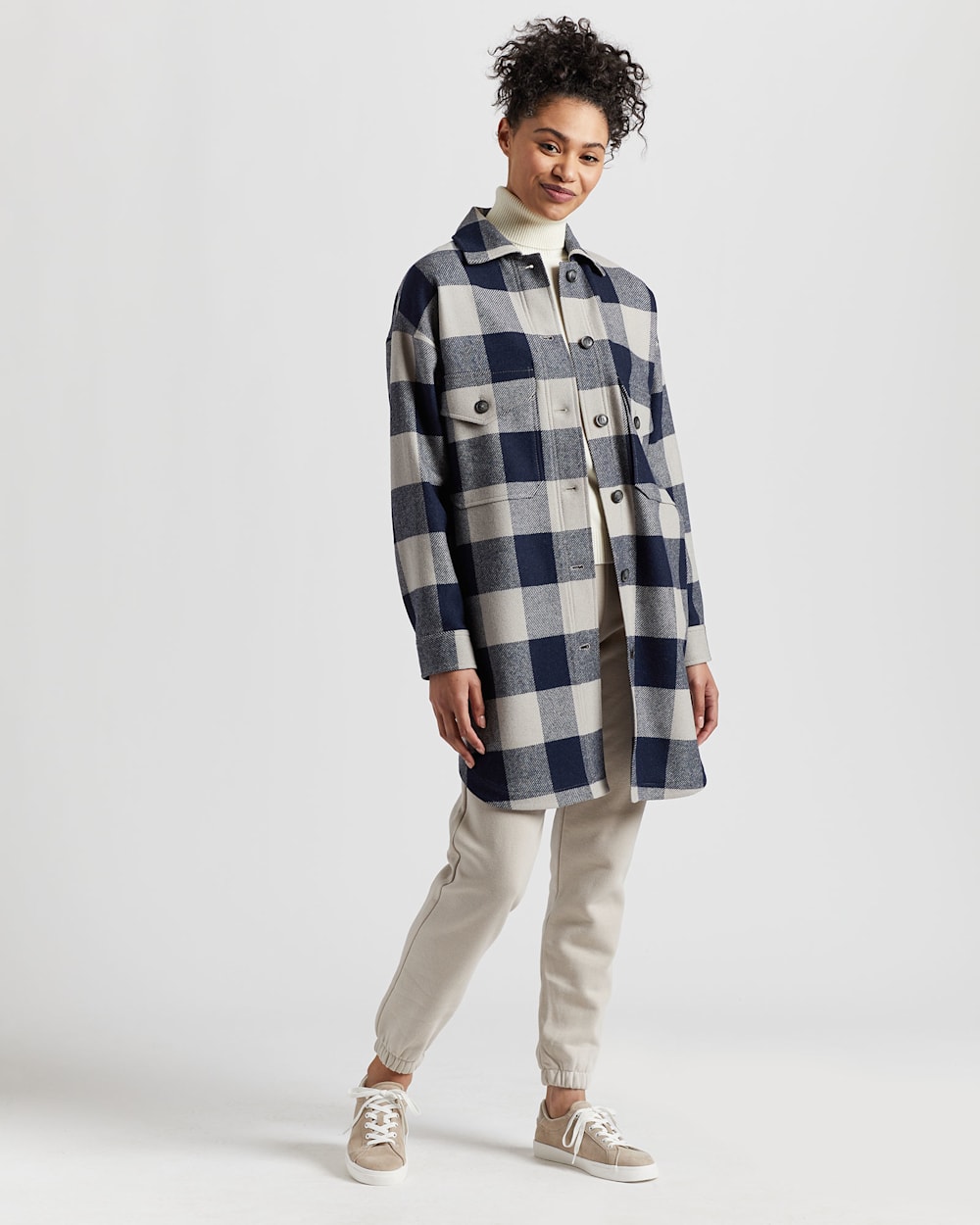 WOMEN'S OVERSIZED WOOL SHIRT JACKET IN NAVY BUFFALO CHECK image number 1