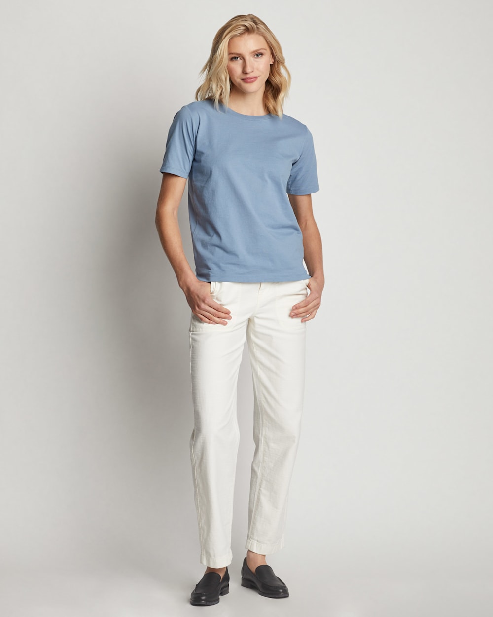 WOMEN'S DESCHUTES TEE IN BAY BLUE image number 1