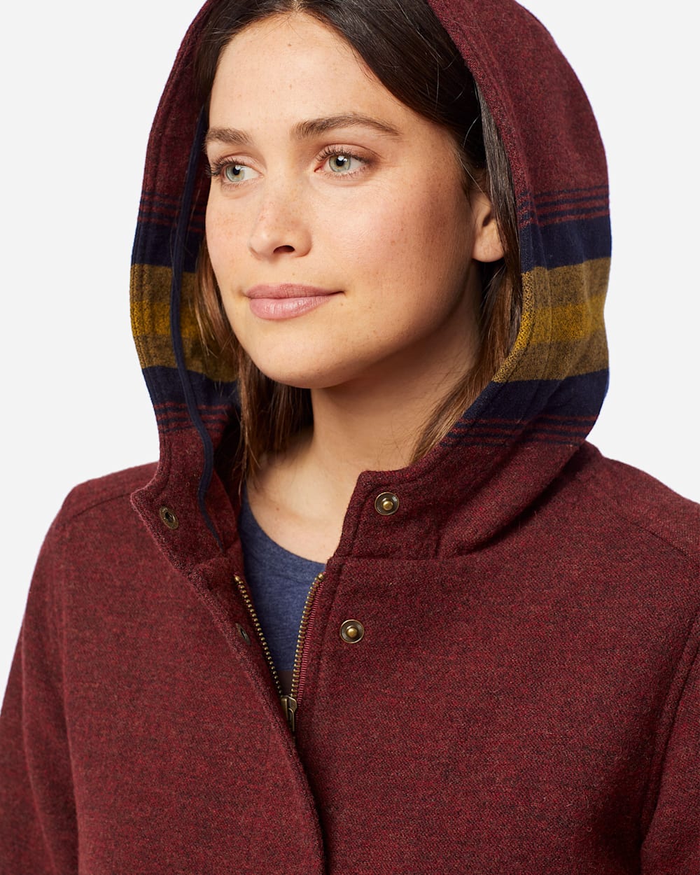 ALTERNATE VIEW OF WOMEN'S ZION STRIPE ANORAK IN BRICK RED image number 5