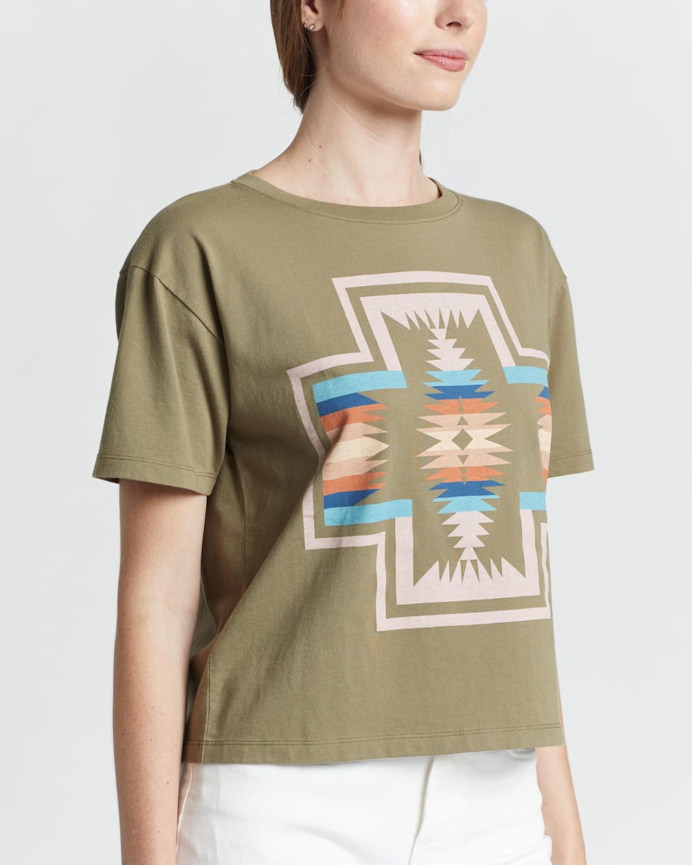 WOMEN'S CROPPED DESCHUTES HARDING TEE IN DUSTY GREEN image number 4