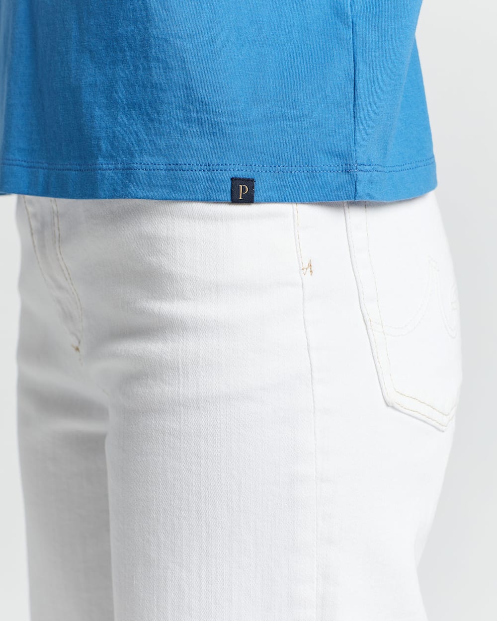 WOMEN'S CROPPED DESCHUTES DIAMOND TEE IN VALLARTA BLUE image number 4