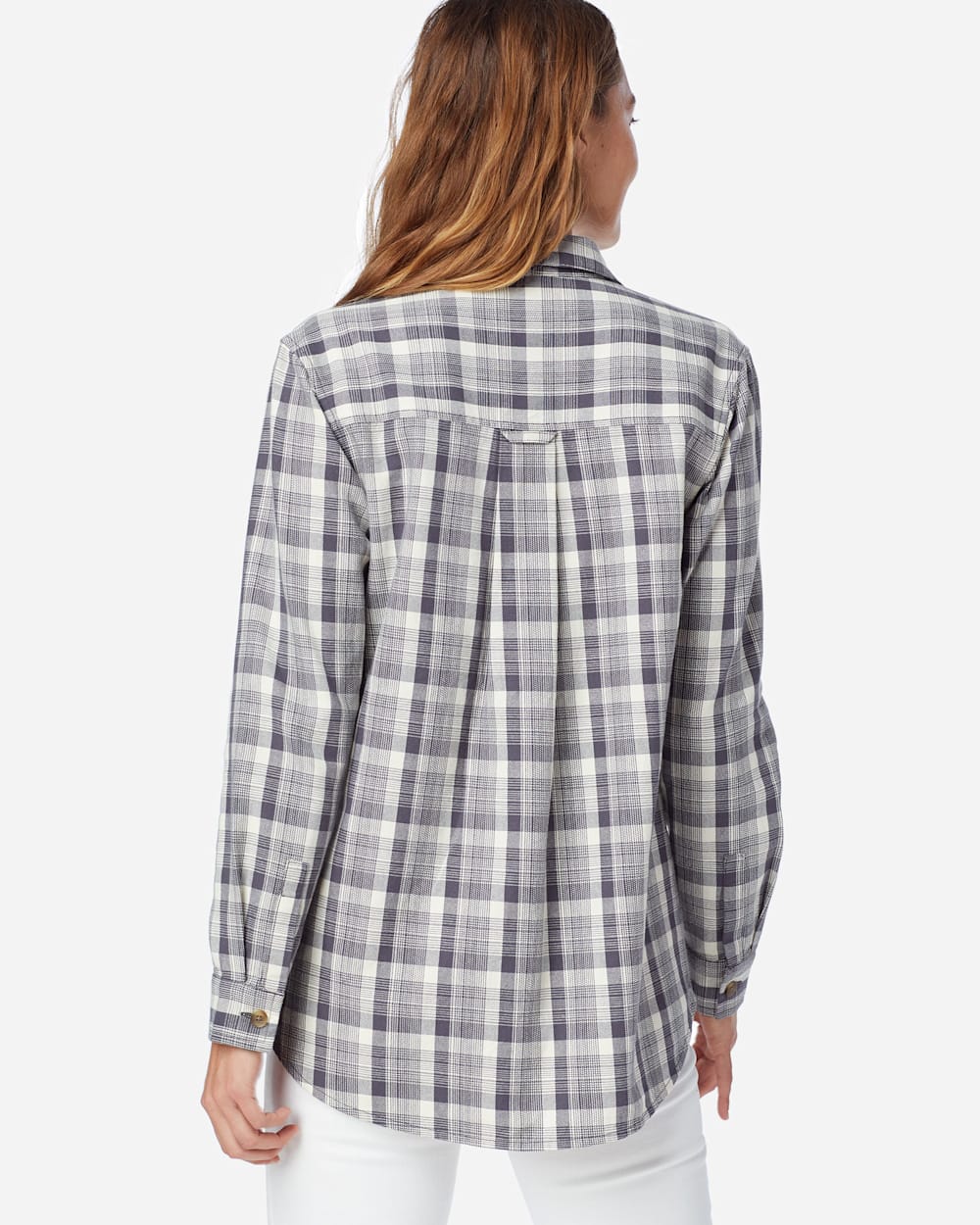 WOMEN'S BEACH SHACK SHIRT IN IVORY/NAVY PLAID image number 4