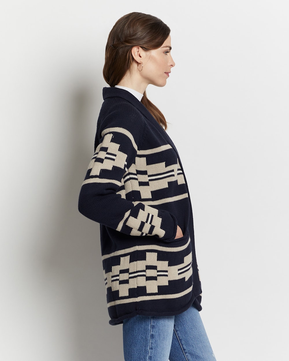 ALTERNATE VIEW OF WOMEN'S ROCK POINT COTTON CARDIGAN IN NAVY MULTI image number 4