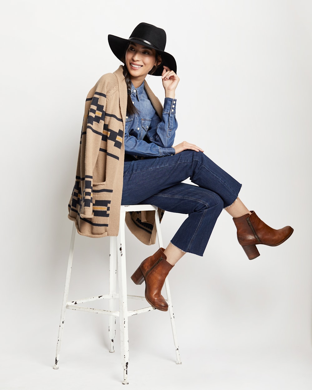 ALTERNATE VIEW OF WOMEN'S ROCK POINT COTTON CARDIGAN IN TAUPE MULTI image number 6