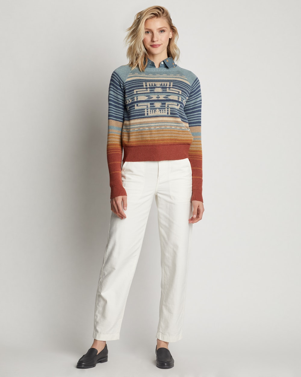WOMEN'S RAGLAN COTTON GRAPHIC SWEATER
