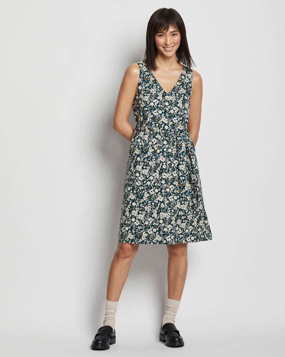 ワンピース vallan Dot Pattern Cotton Flare Dress Dot Pattern Cotton Flare Dress – VALLAN