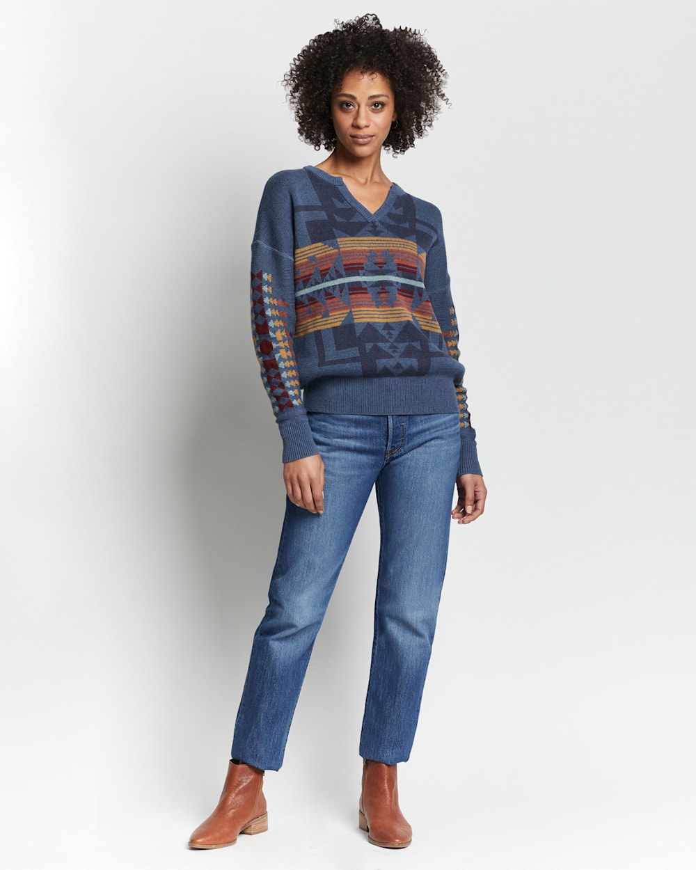 WOMEN'S GRAPHIC COTTON SWEATER IN INDIGO CHIEF JOSEPH image number 1