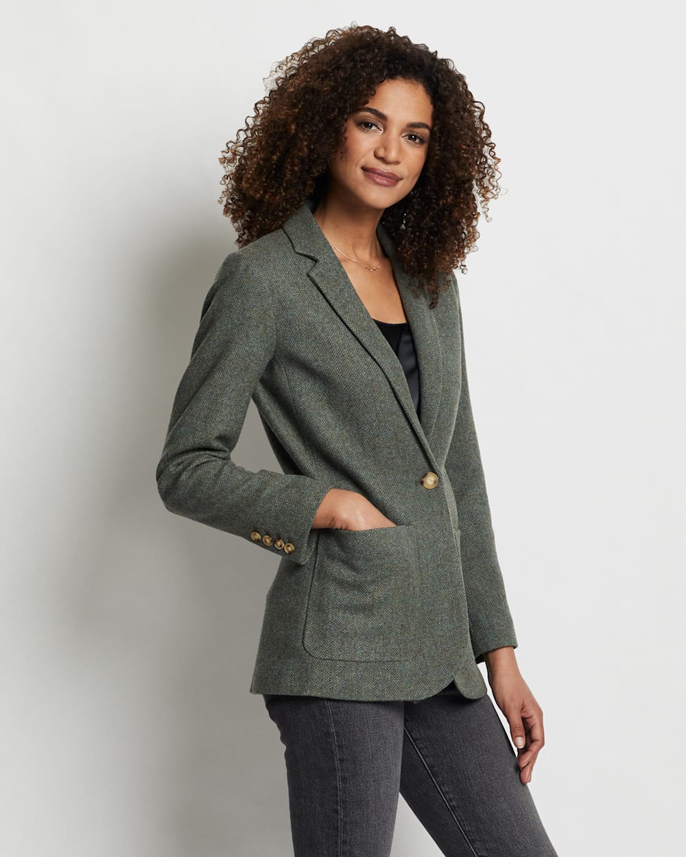 ALTERNATE VIEW OF WOMEN'S DAVIS HERRINGBONE WOOL BLAZER IN GREEN/SHALE MIX image number 4