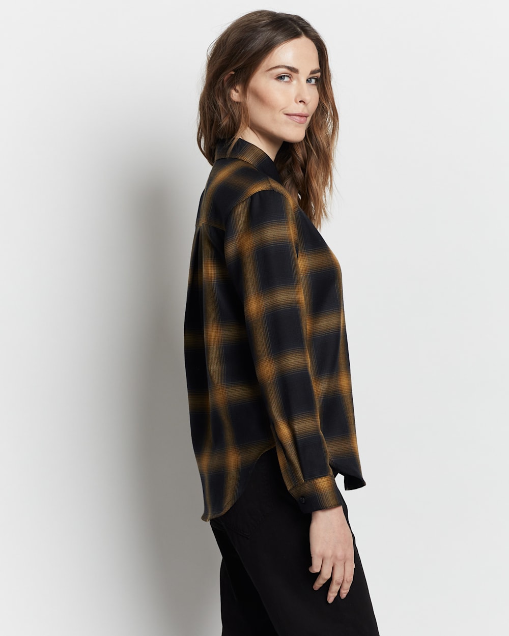 ALTERNATE VIEW OF WOMEN'S MAYWOOD MERINO SHIRT IN BLACK/GOLD OMBRE image number 3