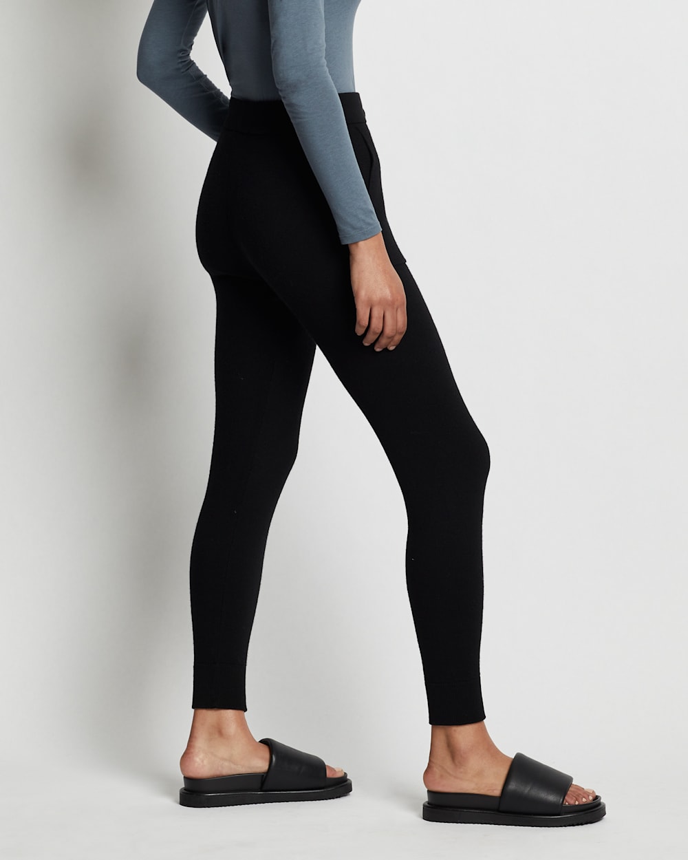 ALTERNATE VIEW OF WOMEN'S MERINO JOGGER PANTS IN BLACK image number 4