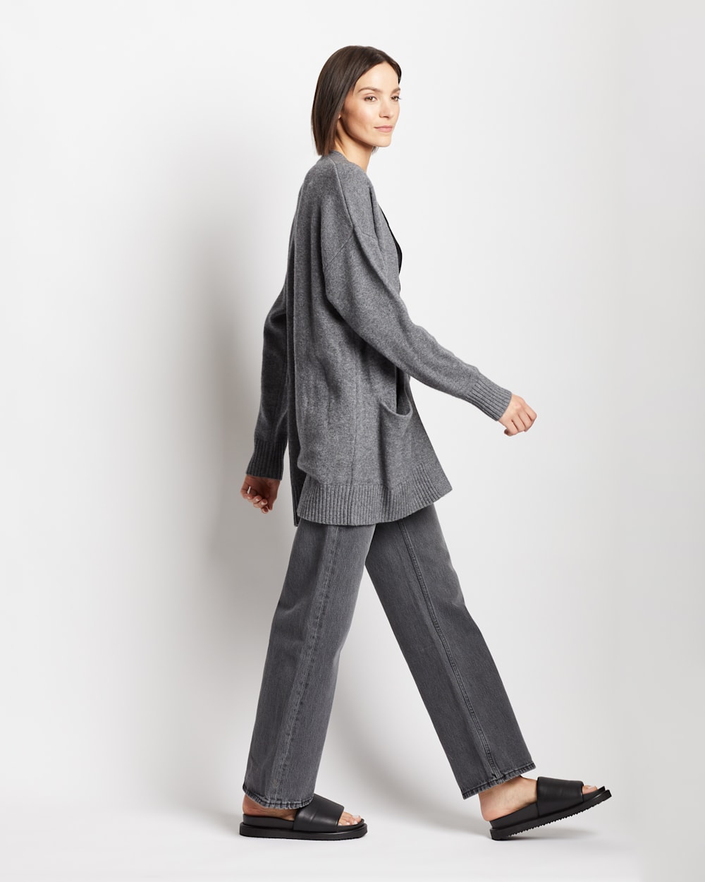 ALTERNATE VIEW OF WOMEN'S MERINO/CASHMERE COCOON CARDIGAN IN CHARCOAL HEATHER image number 3