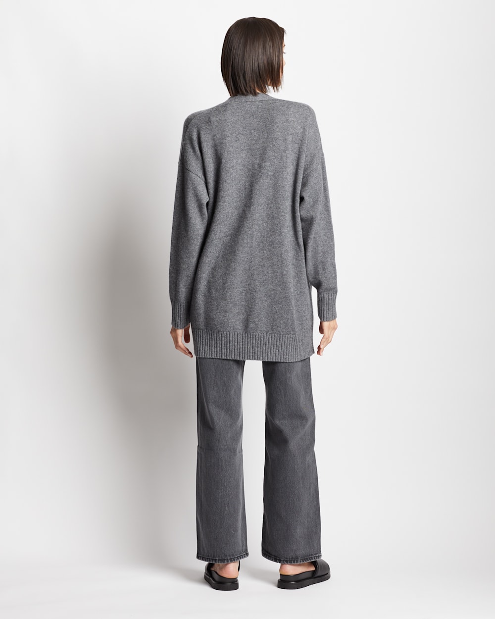 ALTERNATE VIEW OF WOMEN'S MERINO/CASHMERE COCOON CARDIGAN IN CHARCOAL HEATHER image number 4