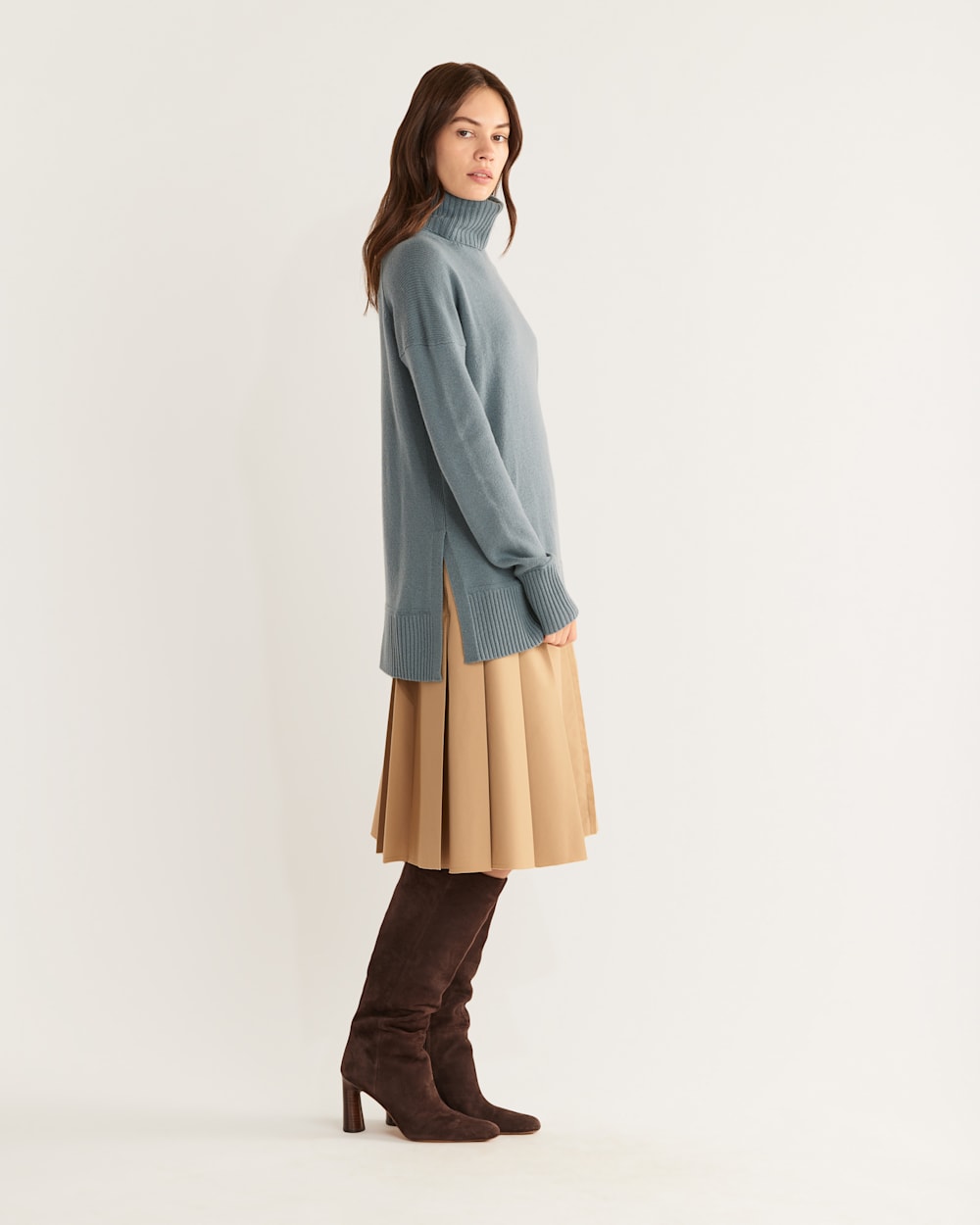 WOMEN S MERINO CASHMERE OVERSIZED TURTLENECK Pendleton
