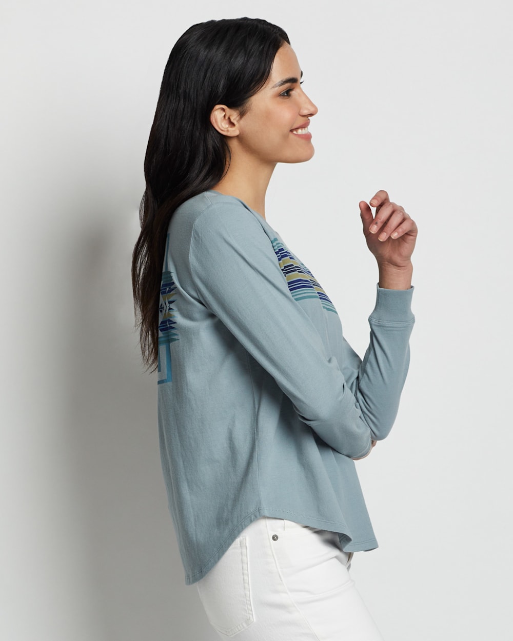 ALTERNATE VIEW OF WOMEN'S LONG-SLEEVE GRAPHIC TEE IN LEAD BLUE CHIEF JOSEPH image number 3