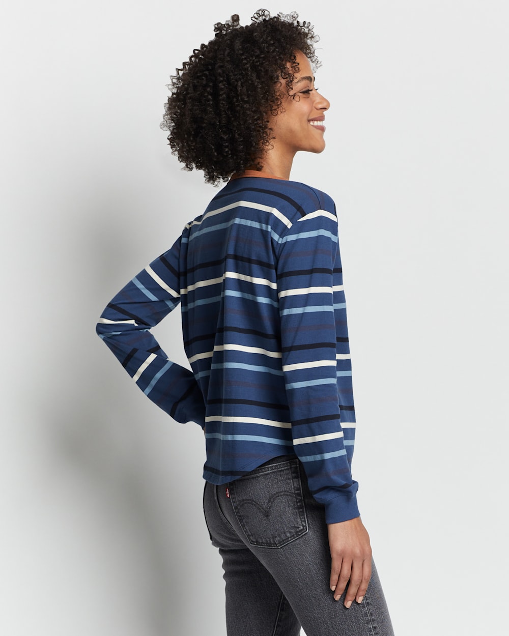 ALTERNATE VIEW OF WOMEN'S LONG-SLEEVE DESCHUTES RINGER TEE IN DARK DENIM MULTI STRIPE image number 3