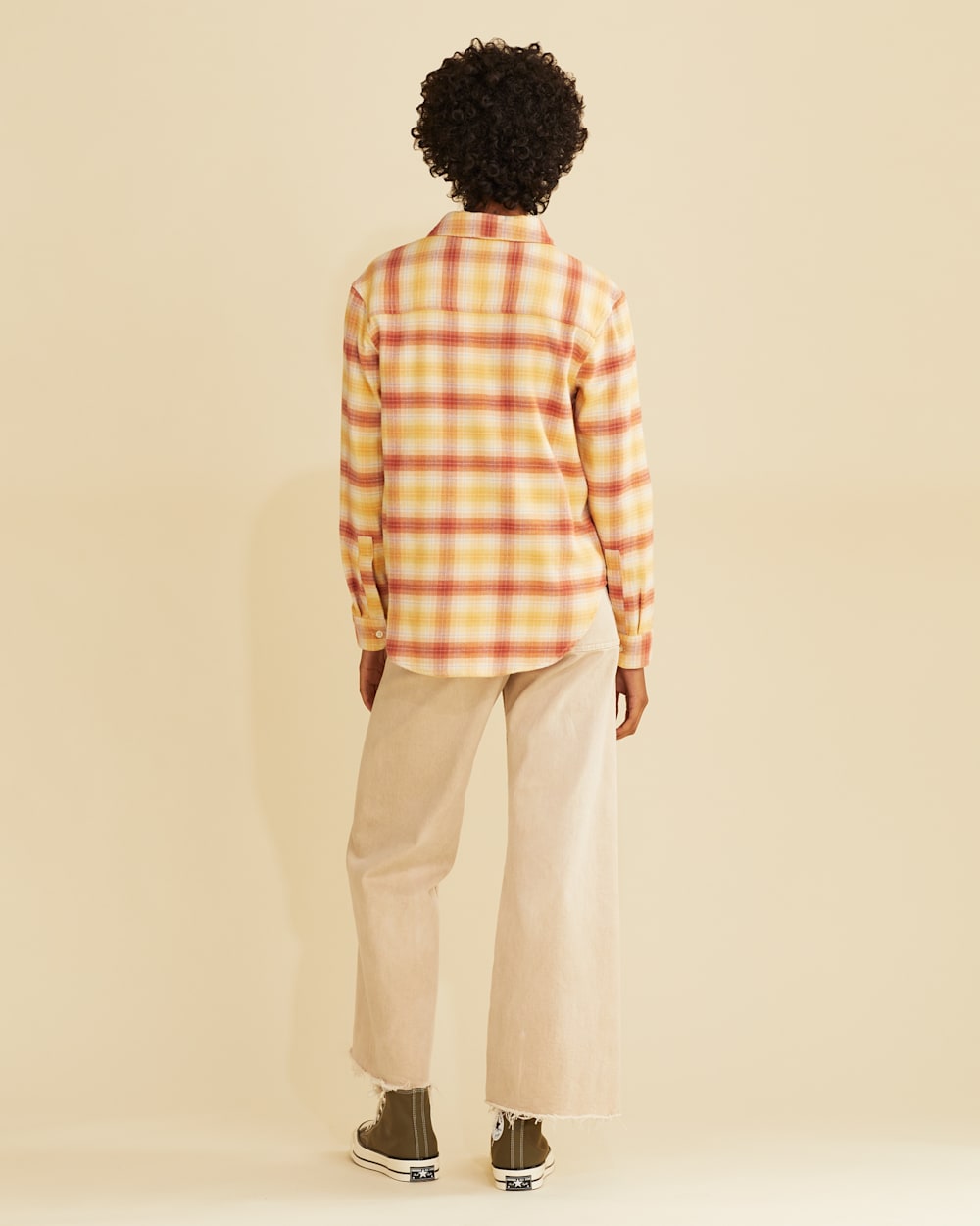 ALTERNATE VIEW OF WOMEN'S BOYFRIEND DOUBLE-BRUSHED FLANNEL SHIRT IN SAHARA SAND/REDWOOD PLAID image number 3