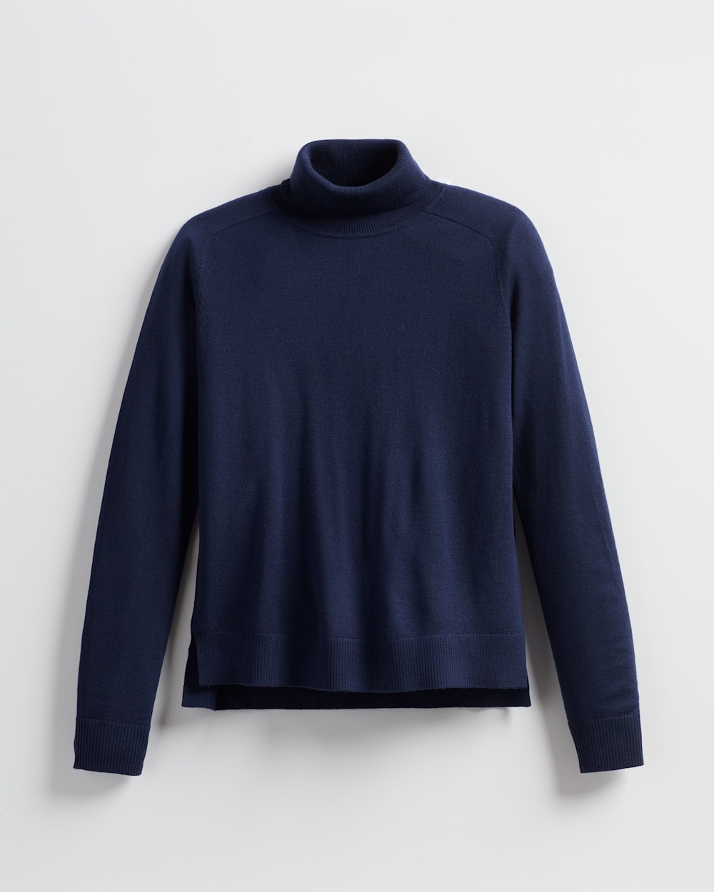 WOMEN'S RAGLAN MERINO TURTLENECK IN INDIGO HEATHER image number 1