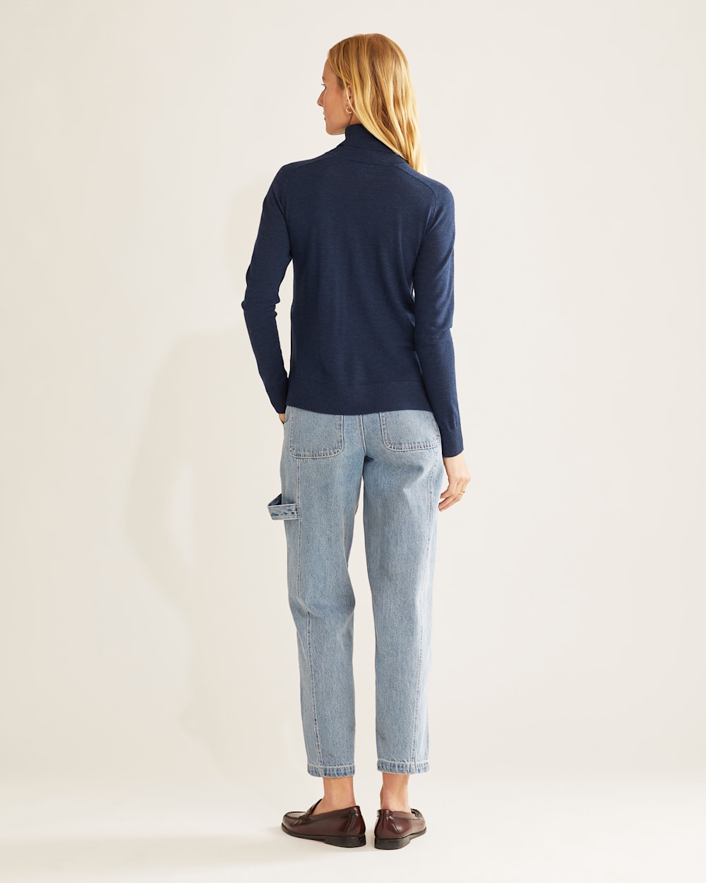 ALTERNATE VIEW OF WOMEN'S RAGLAN MERINO TURTLENECK IN BALTIC BLUE image number 3