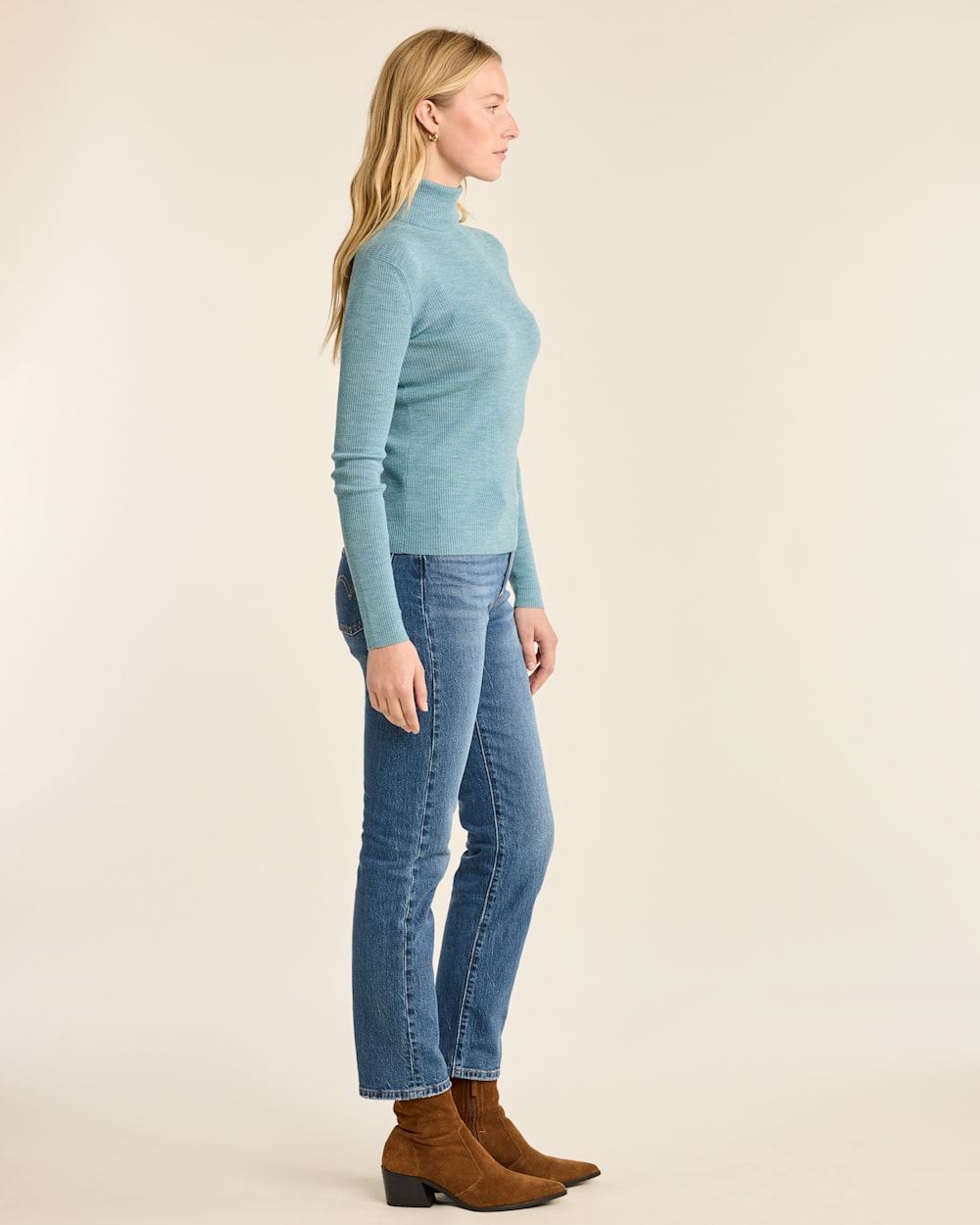 ALTERNATE VIEW OF WOMEN'S FITTED MERINO TURTLENECK IN ATLANTIC BLUE HEATHER image number 2