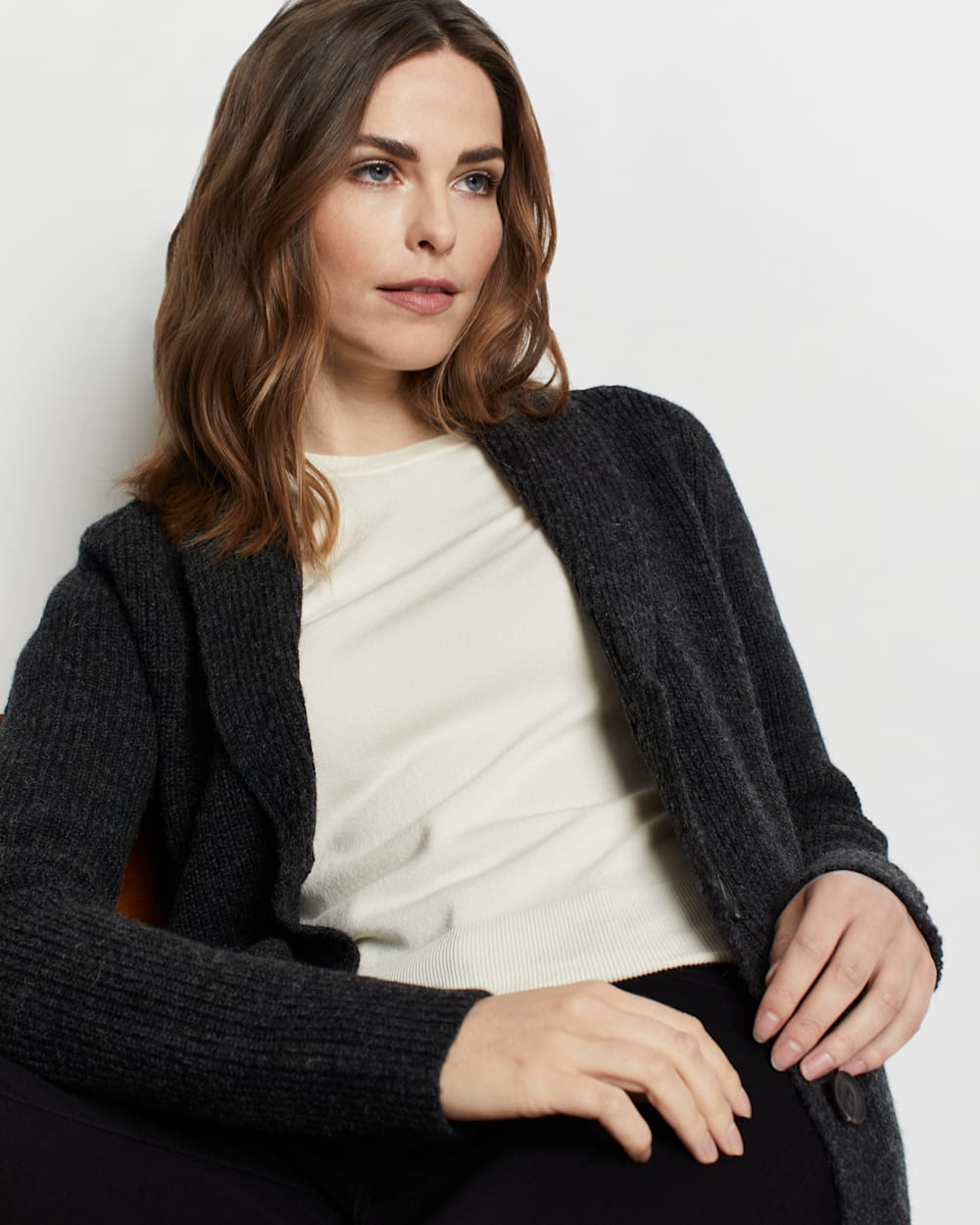 ALTERNATE VIEW OF WOMEN'S SHAWL-COLLAR SHETLAND CARDIGAN IN BLACK HEATHER image number 2