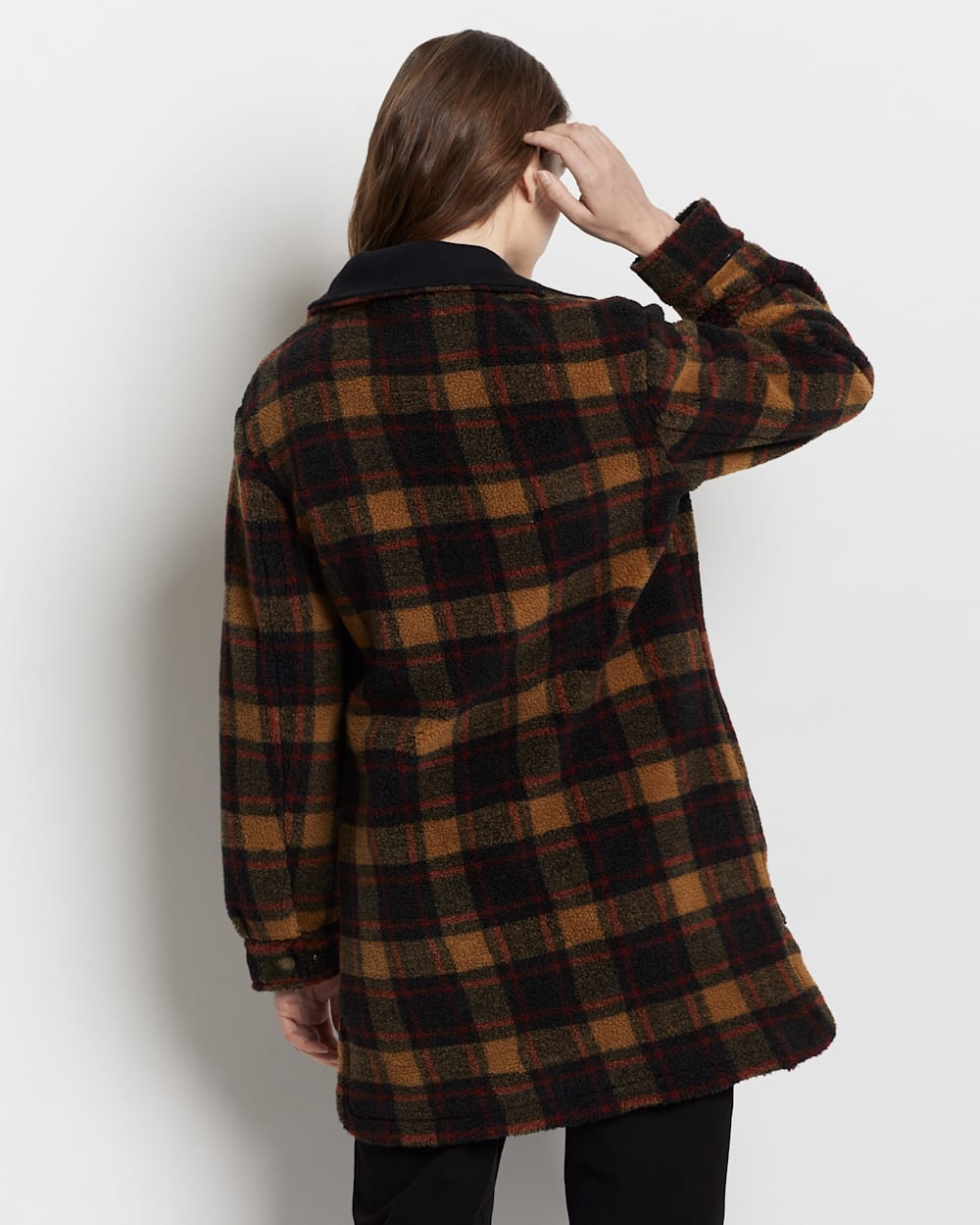 BACK VIEW OF WOMEN'S SAGE BERBER FLEECE SHIRT JACKET IN SADDLE PLAID image number 7
