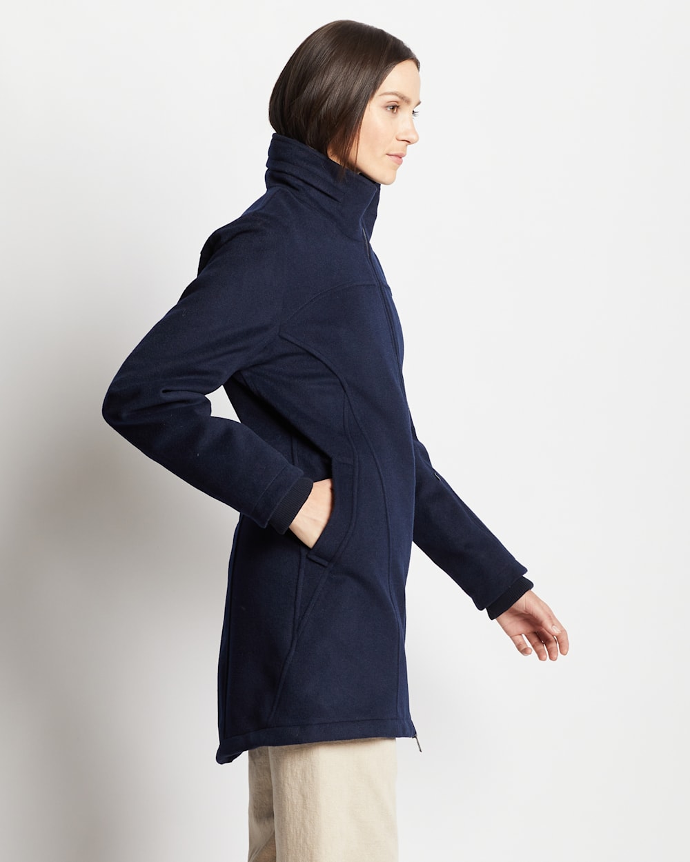 ALTERNATE VIEW OF WOMEN'S HAMPTON COAT IN MIDNIGHT image number 3