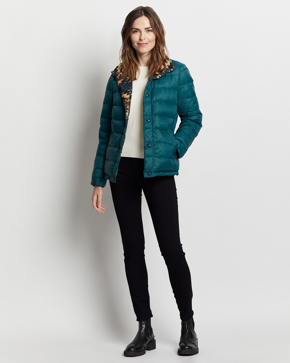 WOMEN'S PACKABLE DOWN REVERSIBLE JACKET IN BLACK PUEBLO DWELLING image number 1