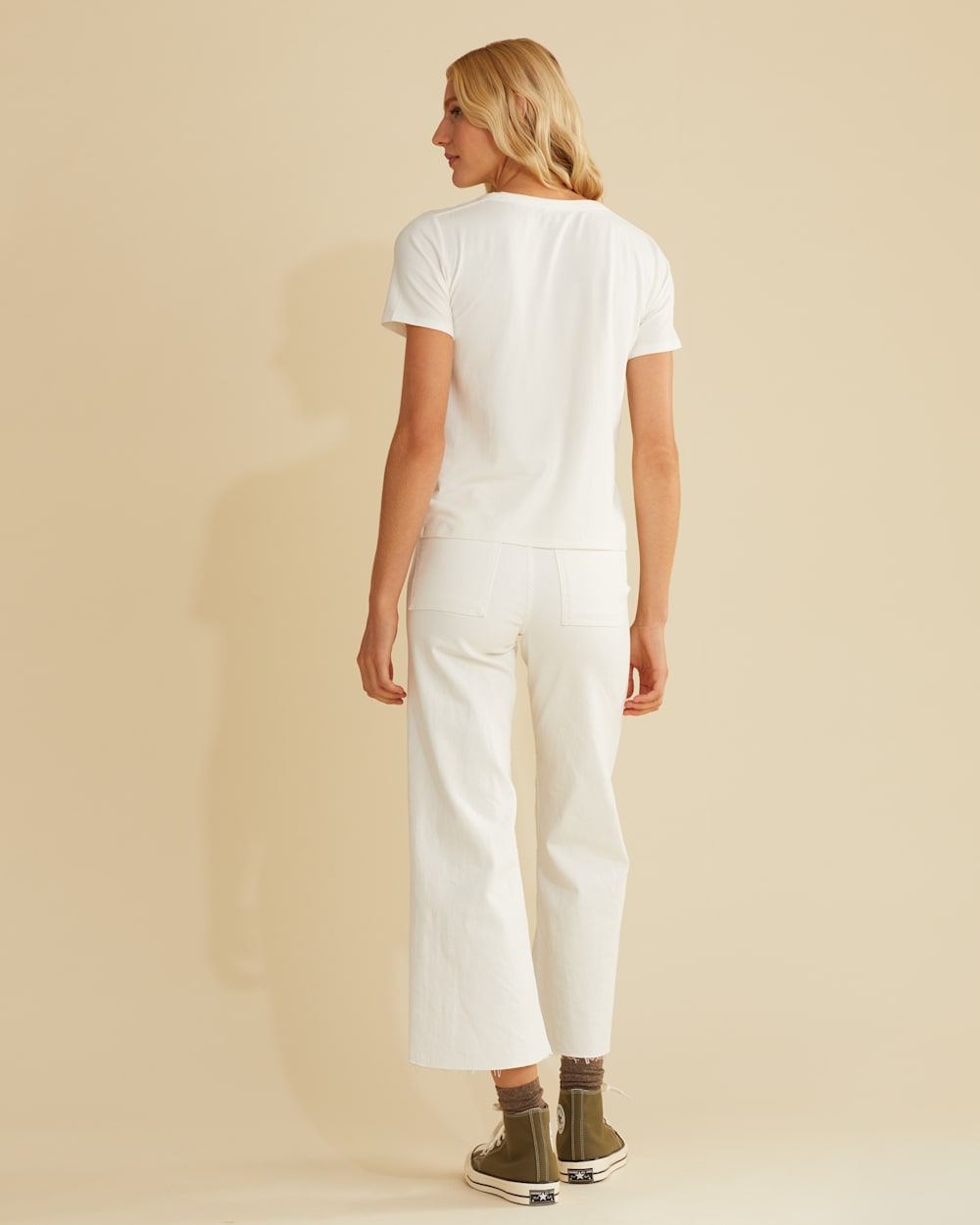 ALTERNATE VIEW OF WOMEN'S MCKENZIE TEE IN SOFT ECRU image number 3