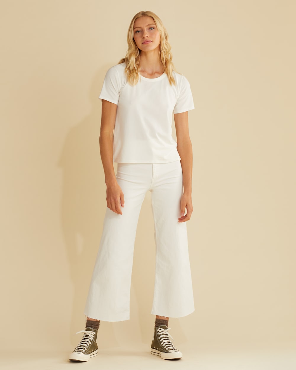 ALTERNATE VIEW OF WOMEN'S MCKENZIE TEE IN SOFT ECRU image number 5