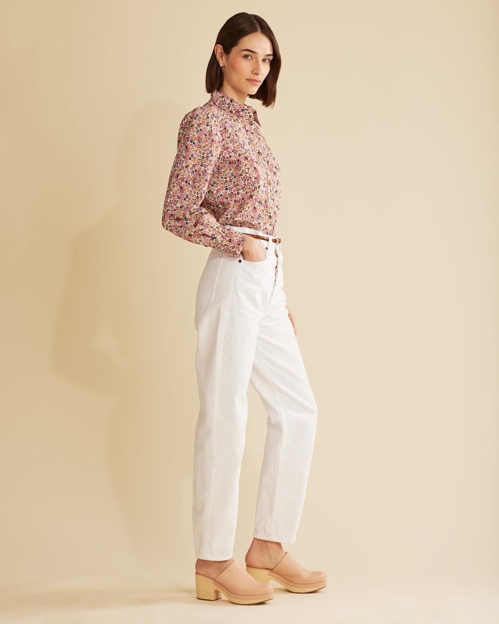 ALTERNATE VIEW OF WOMEN'S WINONA PUFF SLEEVE SHIRT IN MISTY ROSE FLORAL image number 2