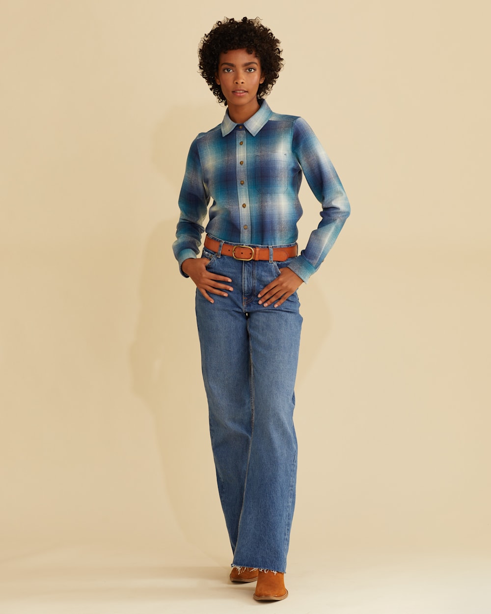 ALTERNATE VIEW OF WOMEN'S MEREDITH WOOL SHIRT IN BLUE OMBRE image number 2