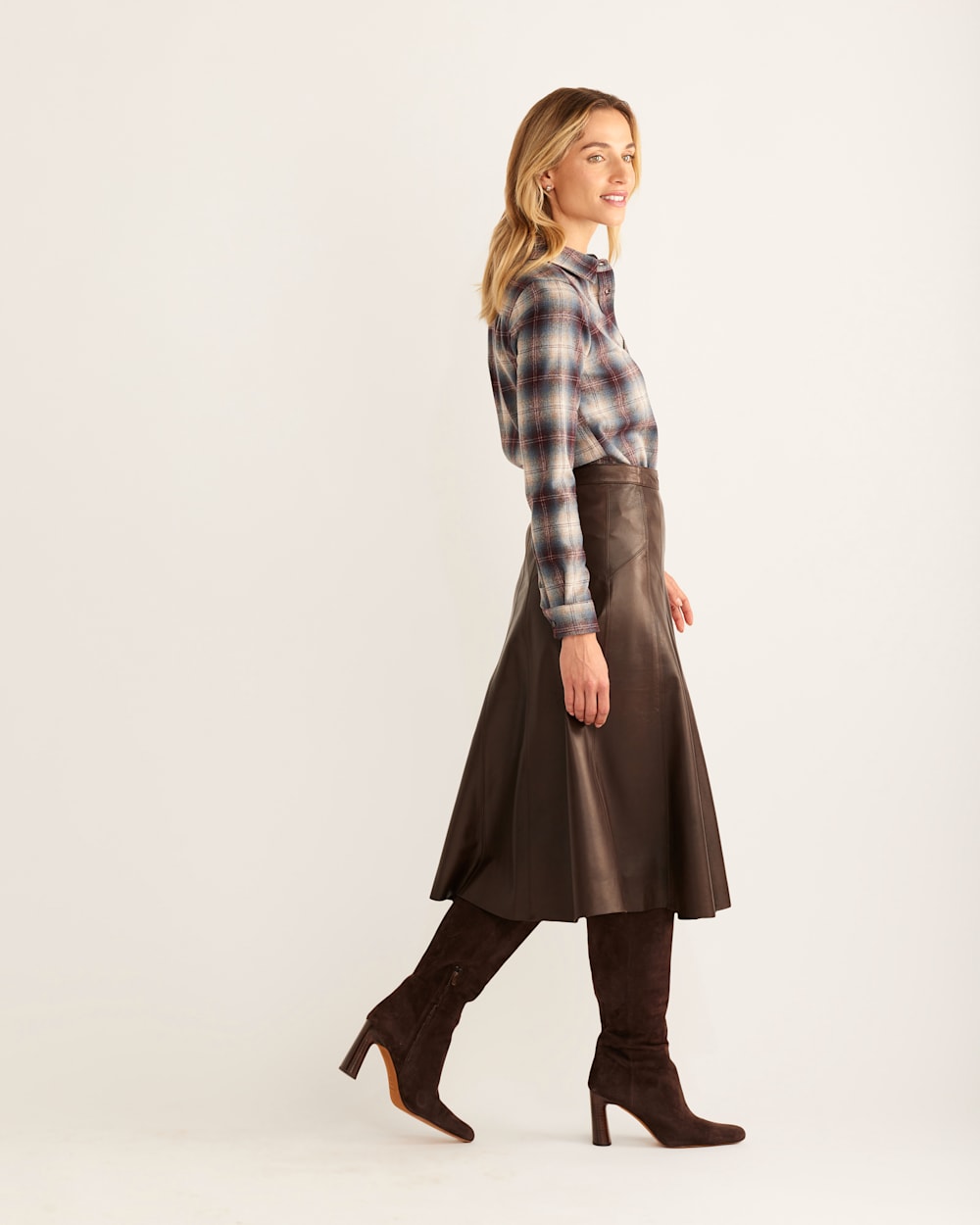 ALTERNATE VIEW OF WOMEN'S MEREDITH WOOL SHIRT IN MAROON/BLUE OMBRE image number 3