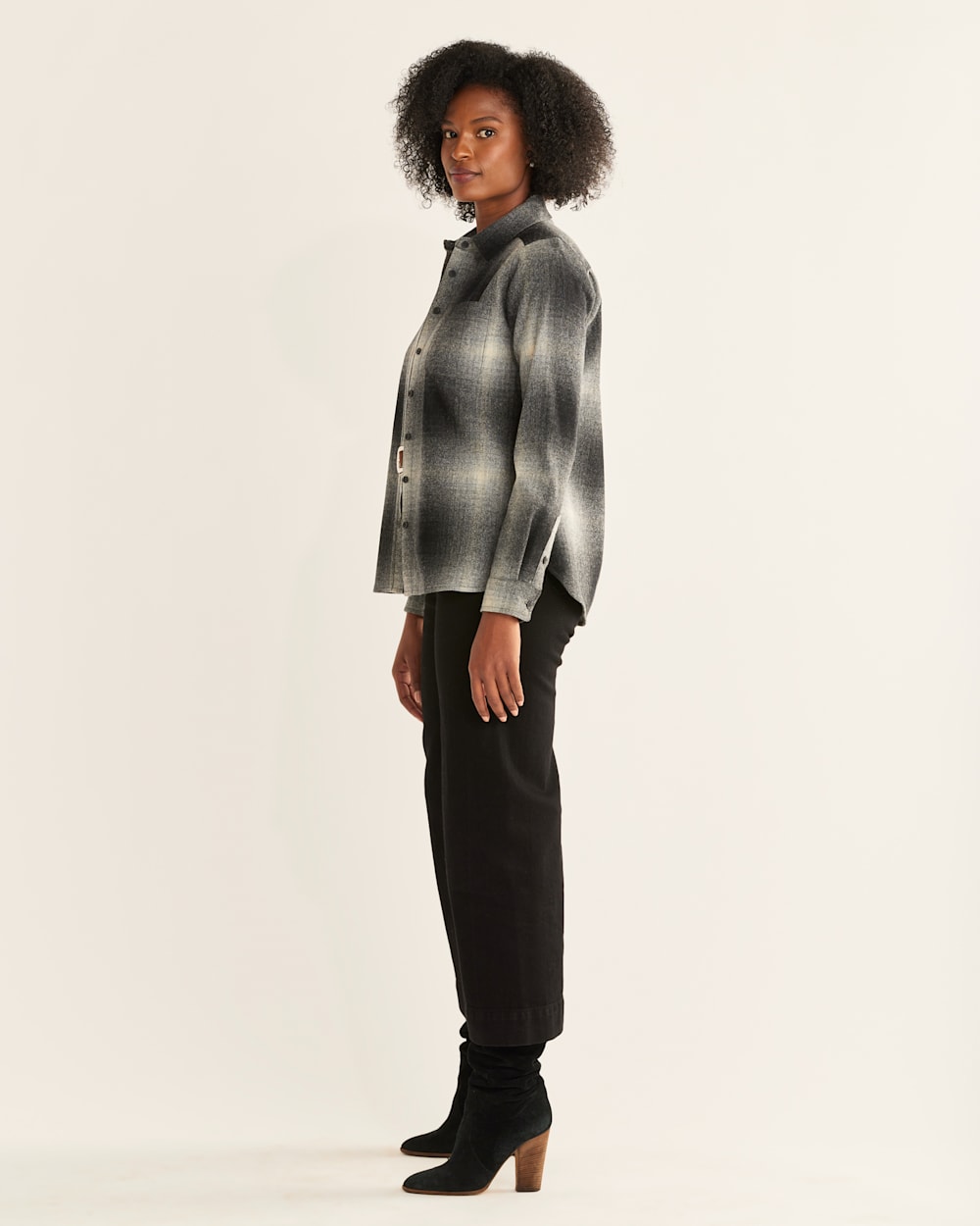 ALTERNATE VIEW OF WOMEN'S MEREDITH WOOL SHIRT IN BLACK/WHITE OMBRE image number 2