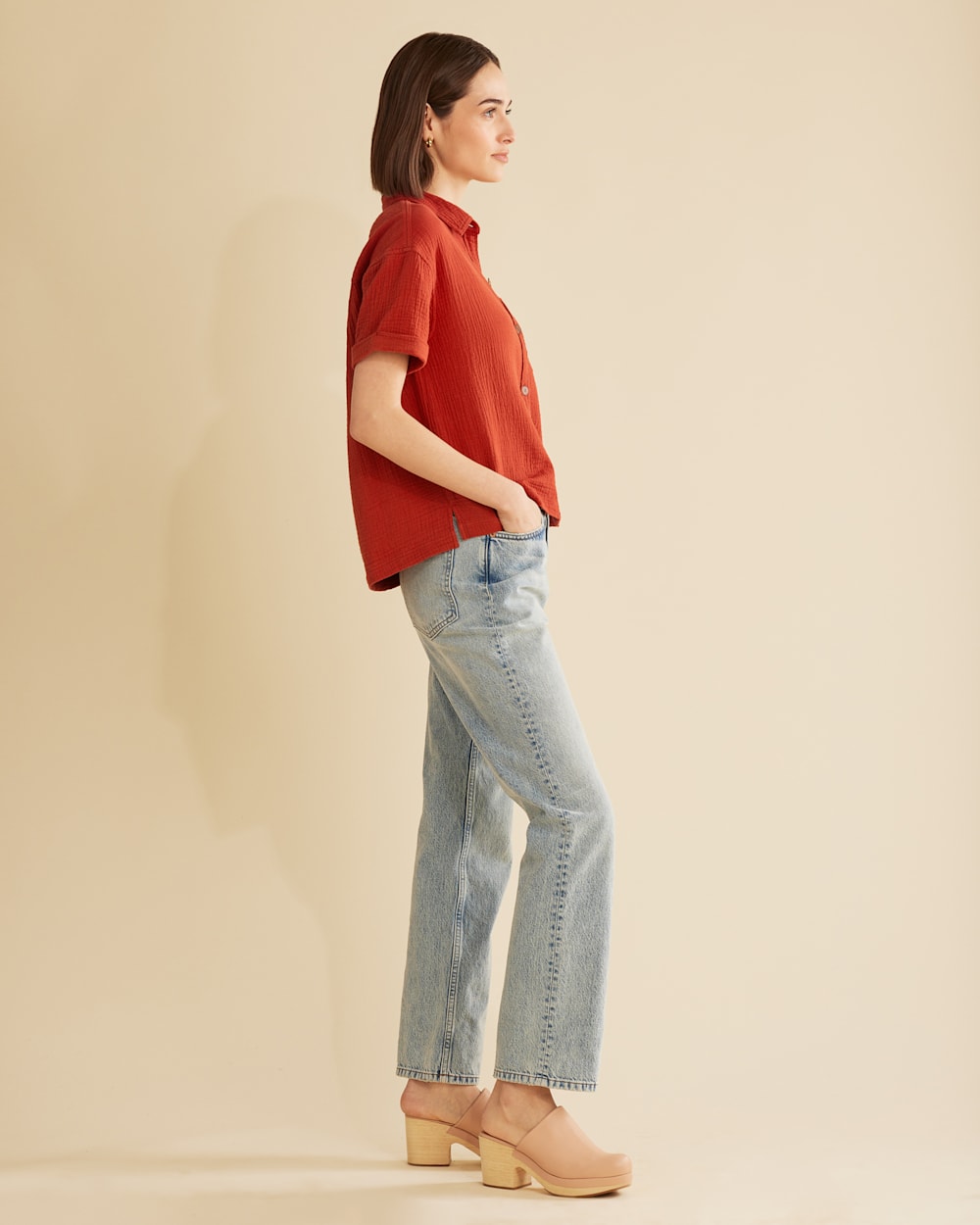 ALTERNATE VIEW OF WOMEN'S BUTTON-UP COTTON GAUZE SHIRT IN RED OCHRE image number 2