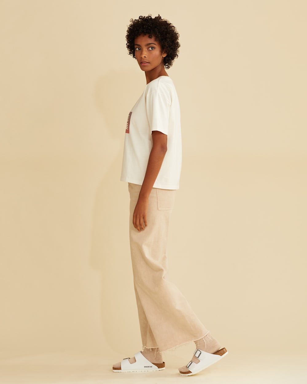 ALTERNATE VIEW OF WOMEN'S CROPPED DESCHUTES GRAPHIC TEE IN SOFT ECRU image number 4