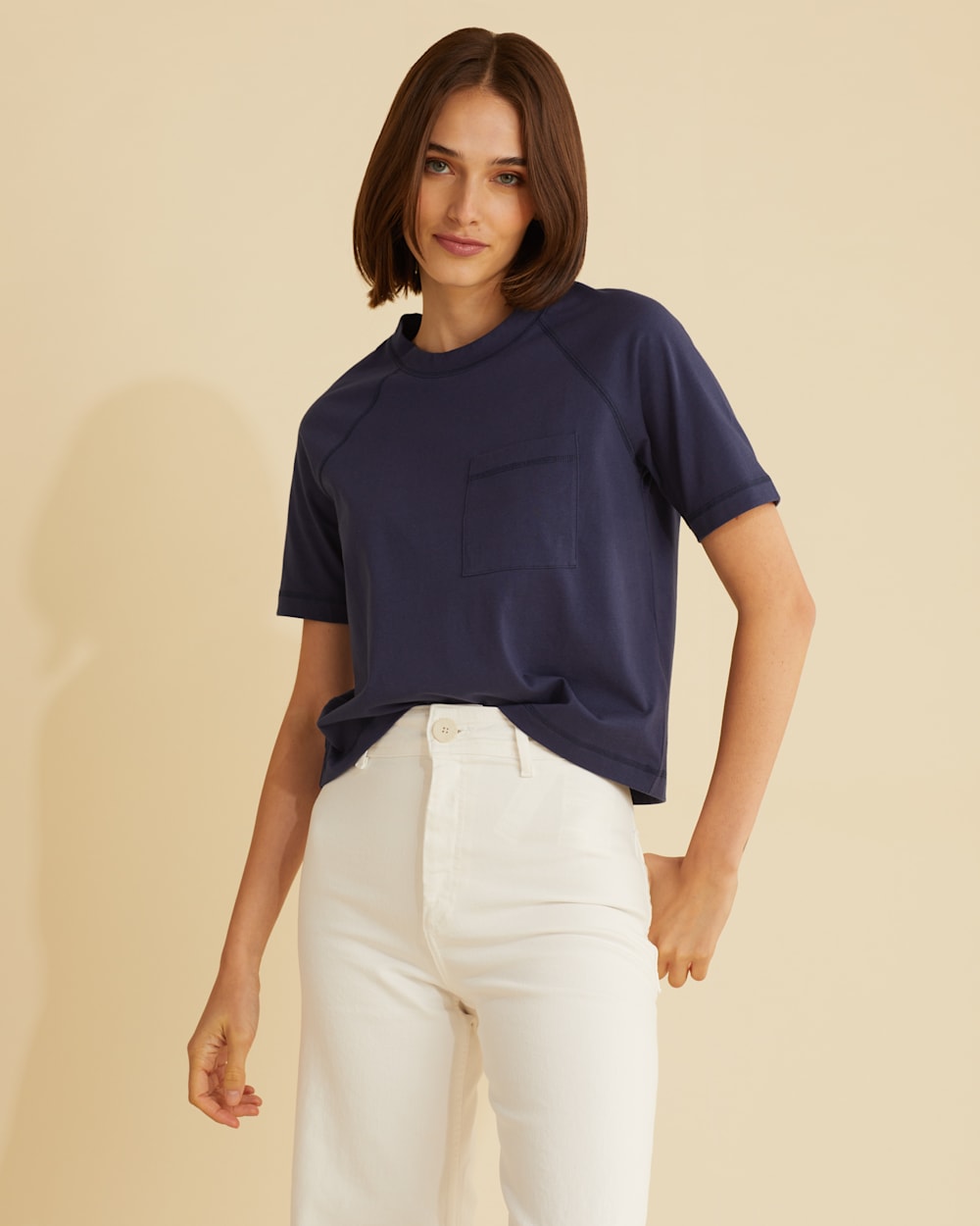 ALTERNATE VIEW OF WOMEN'S DESCHUTES RAGLAN-SLEEVE TEE IN NAVY image number 4