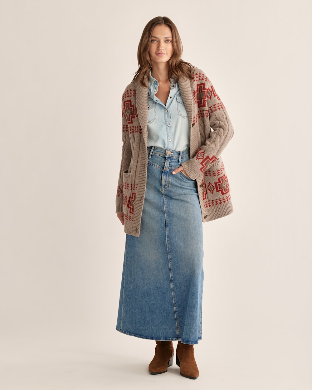 WOMEN'S LAMBSWOOL CABLE CARDIGAN IN NATURAL MULTI image number 1