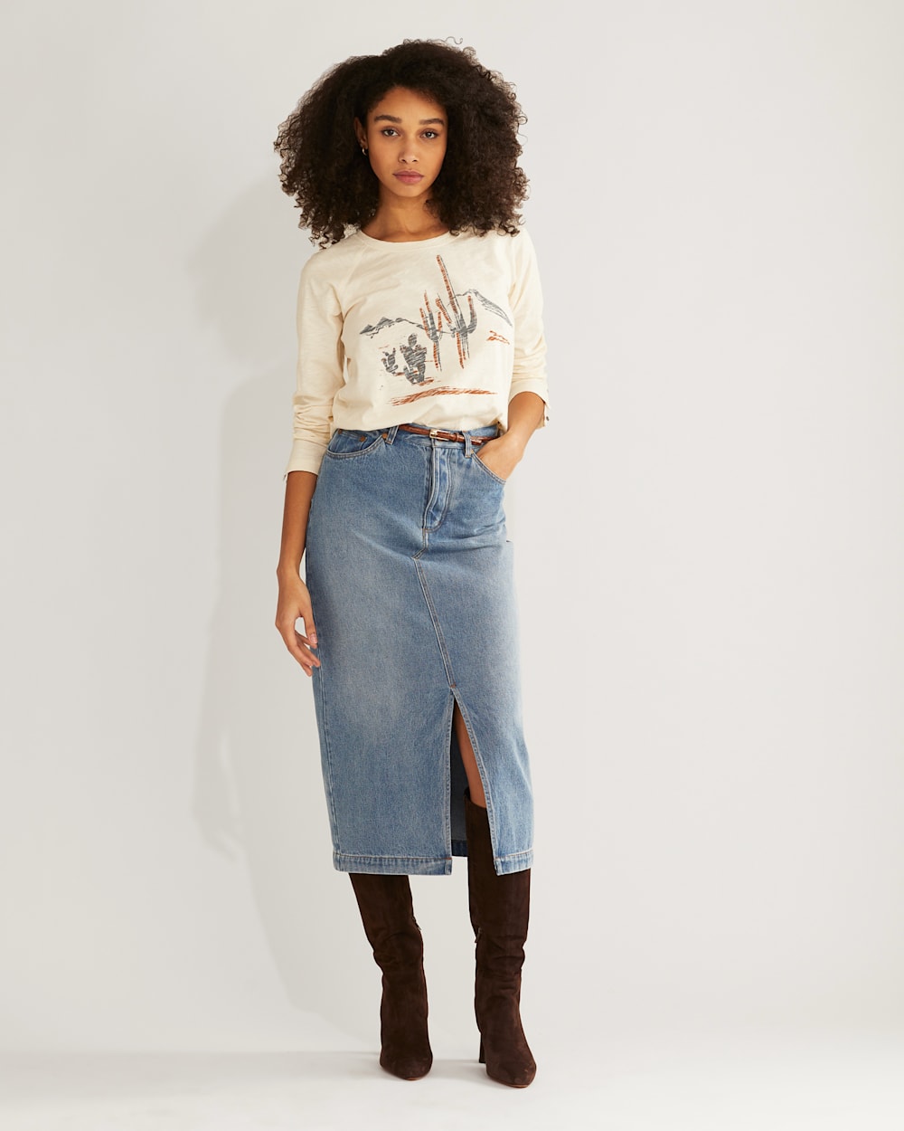 ALTERNATE VIEW OF WOMEN'S LONG-SLEEVE WESTERN GRAPHIC TEE IN ANTIQUE WHITE image number 4