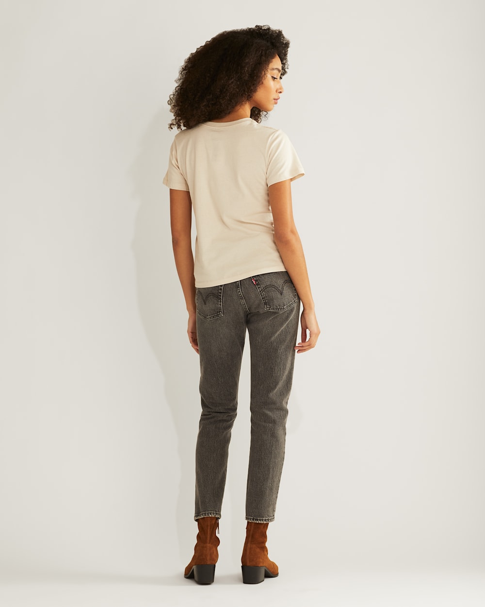 ALTERNATE VIEW OF WOMEN'S LANDSCAPE GRAPHIC TEE IN BONE image number 3