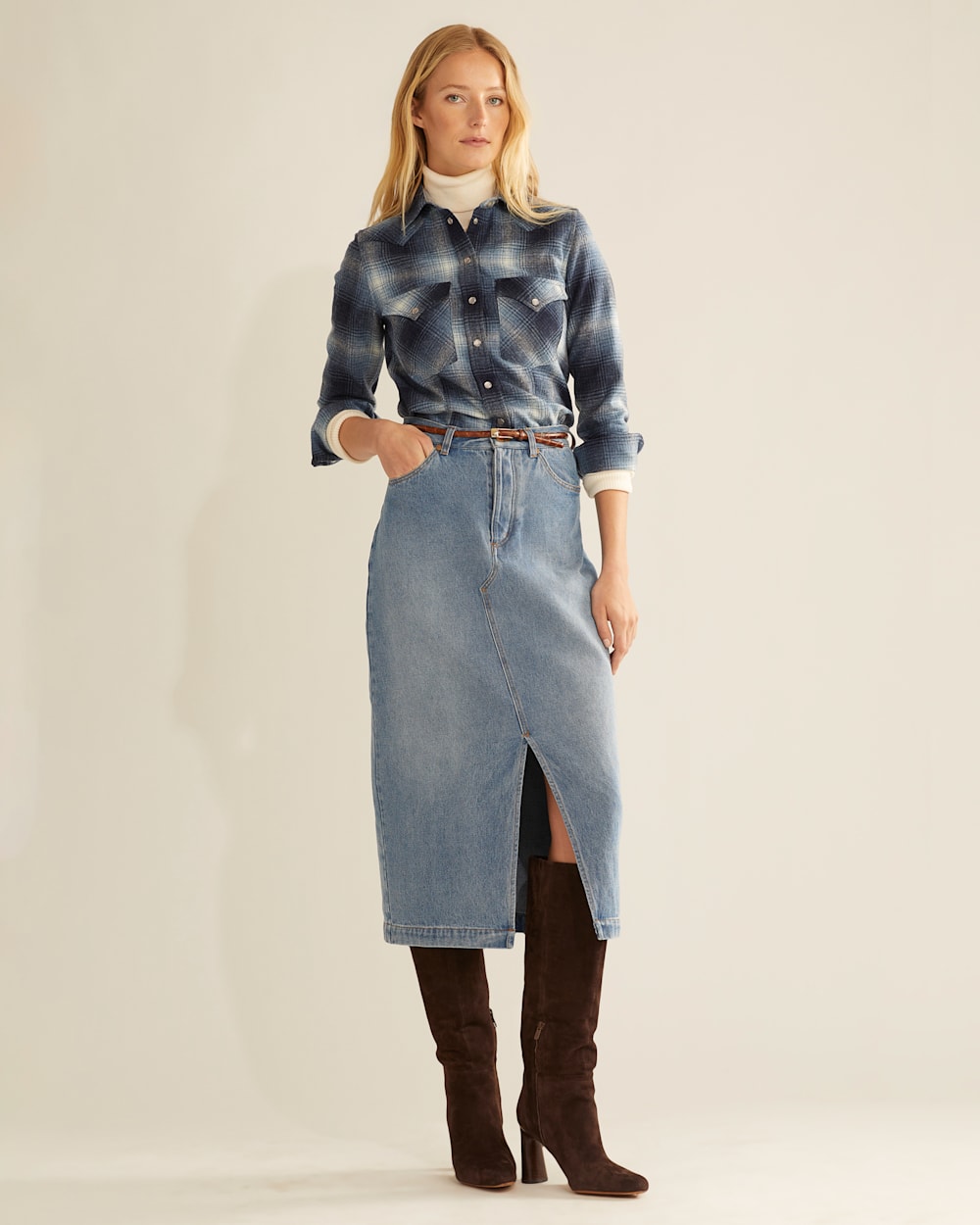 WOMEN'S LONG DENIM SKIRT IN LIGHT DENIM image number 1