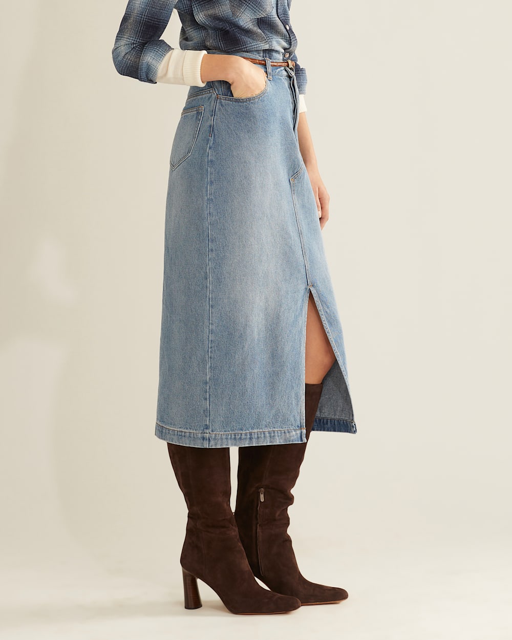 ALTERNATE VIEW OF WOMEN'S LONG DENIM SKIRT IN LIGHT DENIM image number 3