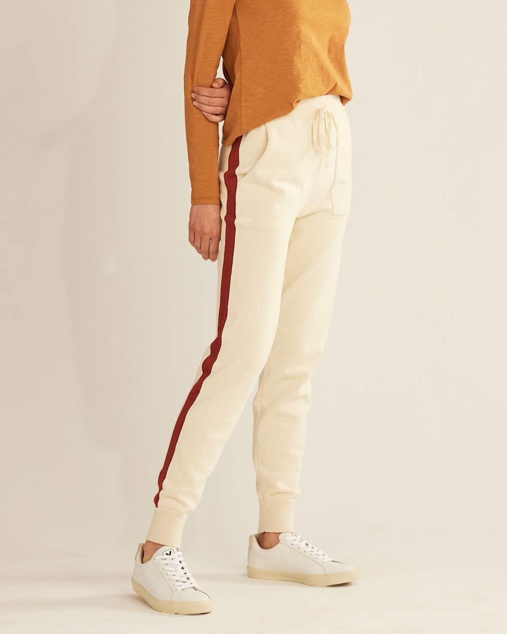 ALTERNATE VIEW OF WOMEN'S LOUNGE JOGGER PANTS IN IVORY image number 3