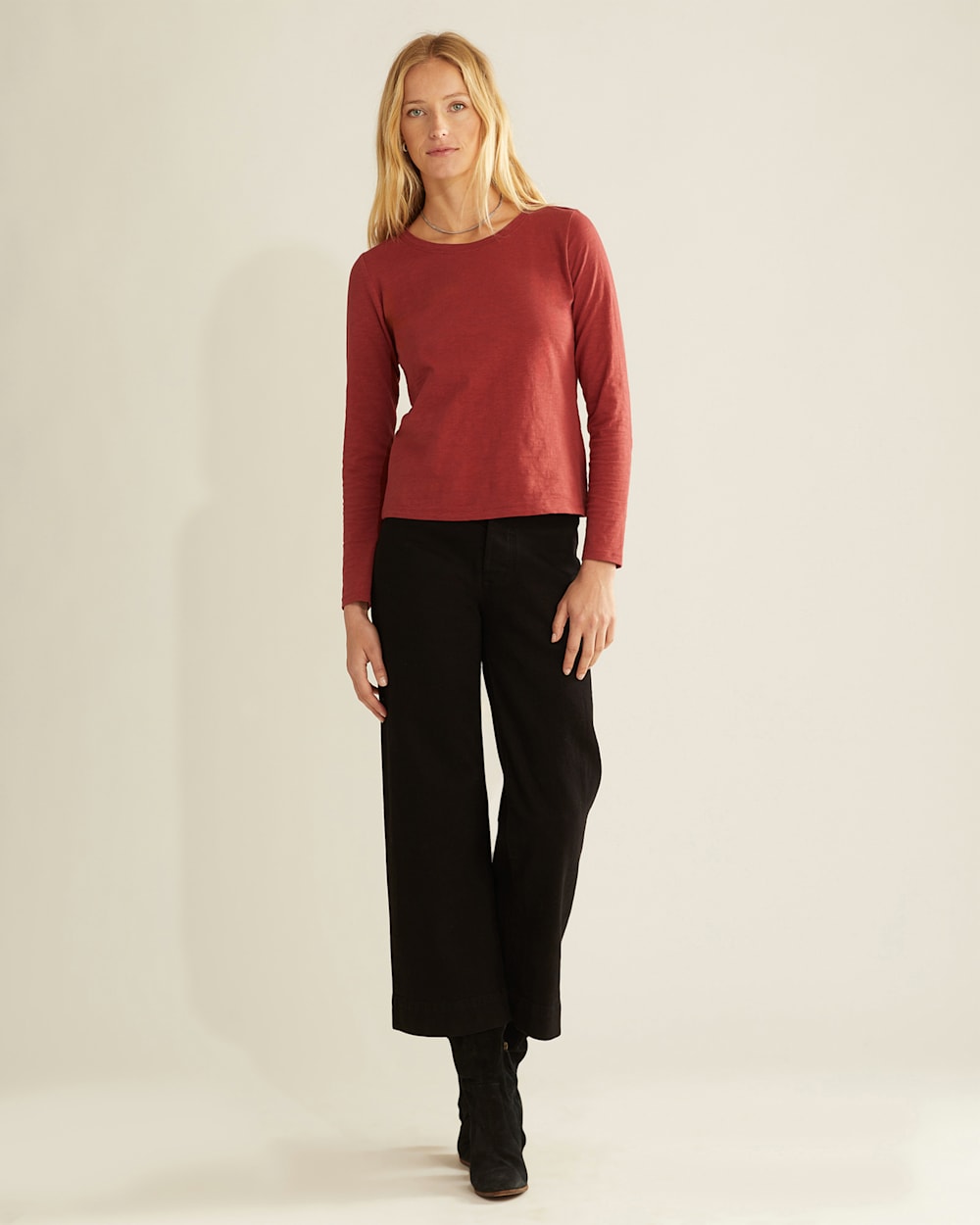 ALTERNATE VIEW OF WOMEN'S LONG-SLEEVE COTTON SLUB TEE IN ROSEWOOD image number 4